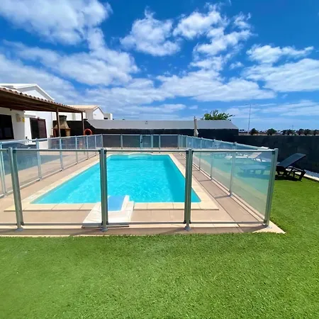 Holiday home Abuelo Paco Privater Beheizter Pool *