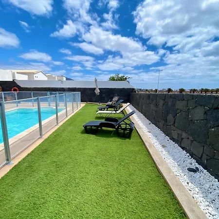 Abuelo Paco Privater Beheizter Pool Holiday home Playa Blanca (Lanzarote)